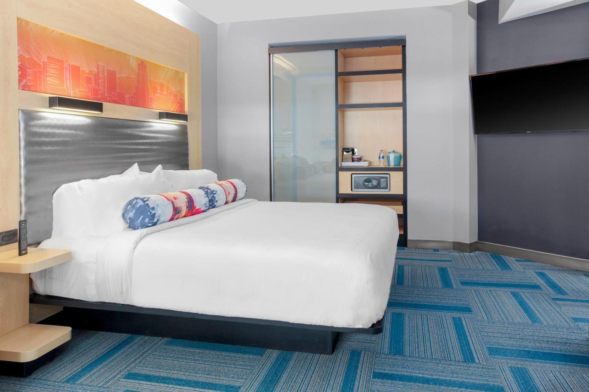 Hotel Aloft Downtown
